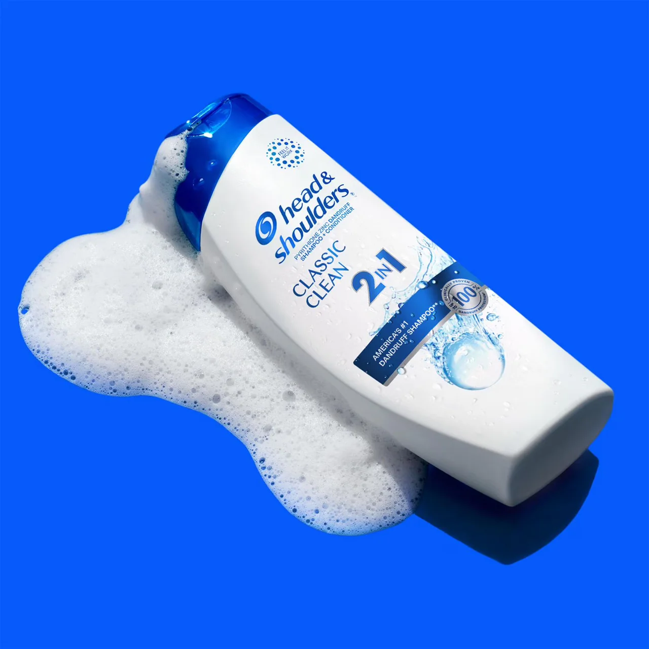 Head & Shoulders - Classic Clean 2IN1 Dandruff Shampoo & Conditioner | 400 mL - Image 2
