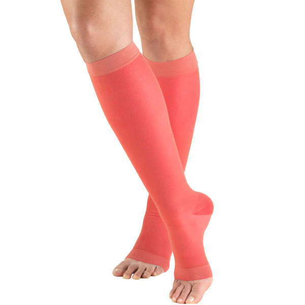 TRUFORM - Ladies' Sheer "Lites" Knee High | Open Toe 15-20 Mmhg - Image 9
