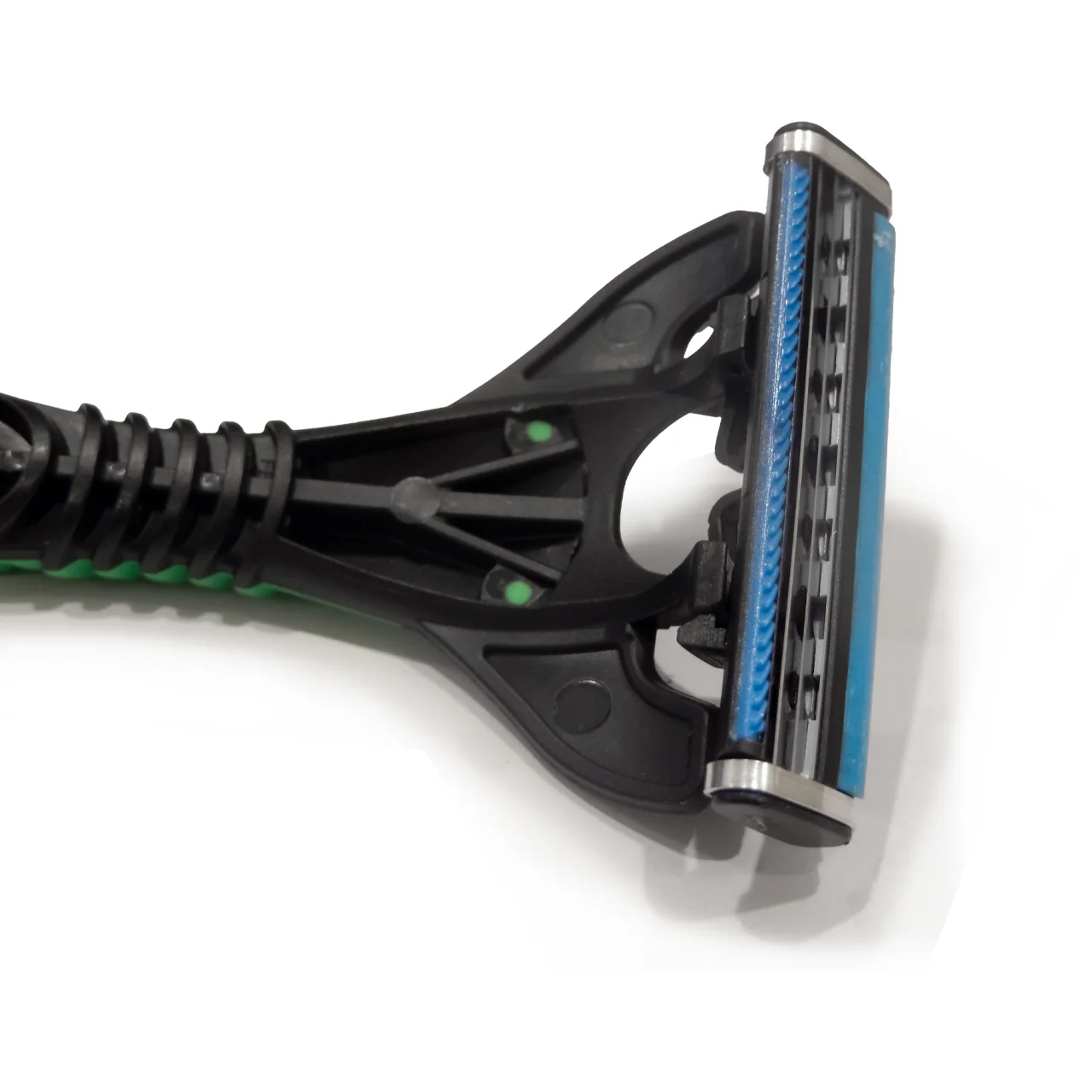 Option+ Triple Blade Razor For Men | 4 Razors - Image 4