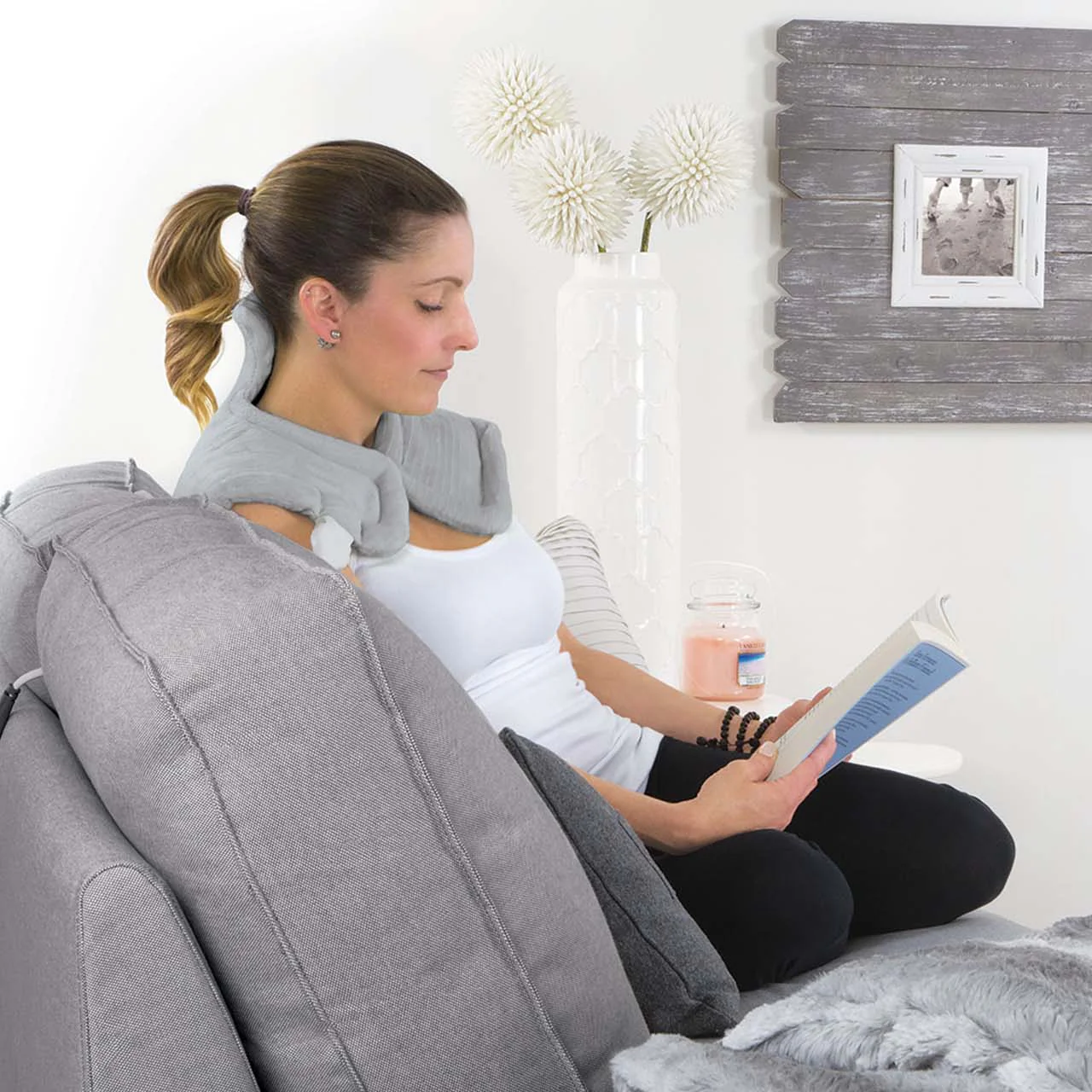 Sunbeam - Renue Heat Wrap - Neck & Shoulders | 22 x 14 IN - Image 3