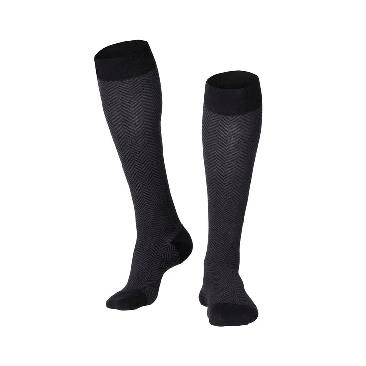 TRUFORM - "Touch" Mens Socks Black (Herringbone Pattern) | 20-30 Mmhg