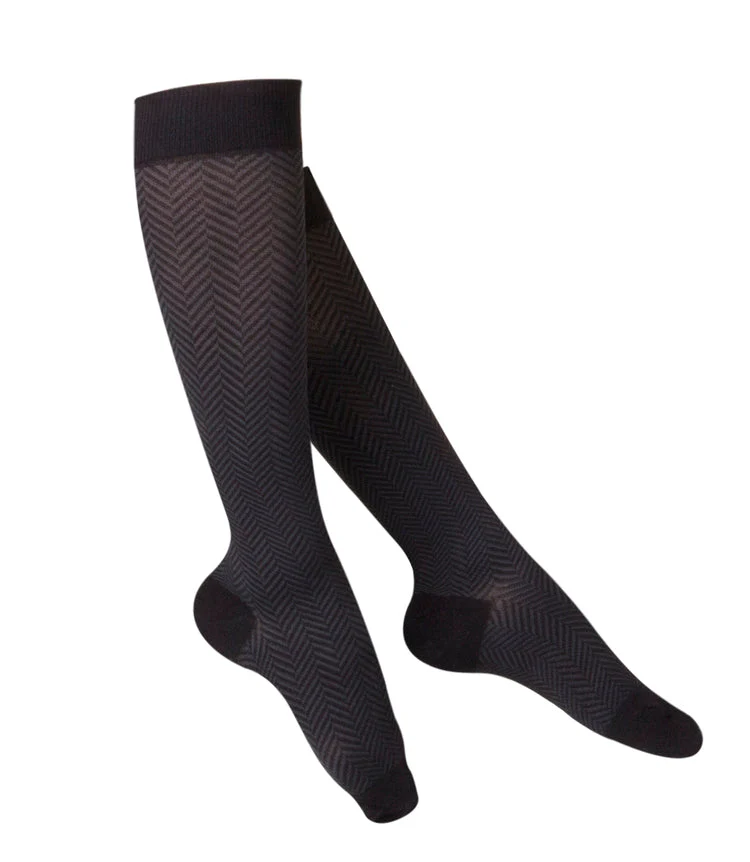TRUFORM - "Touch"Ladies' Knee High Socks Black (Herringbone Pattern) | 20-30 Mmhg