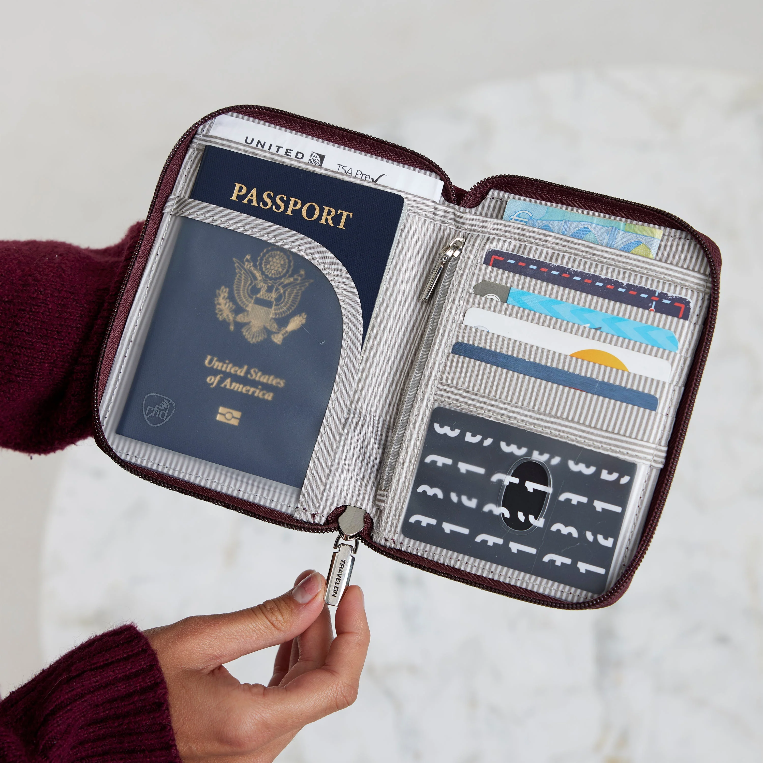 Travelon - RFID Blocking Passport Zip Wallet - Image 3