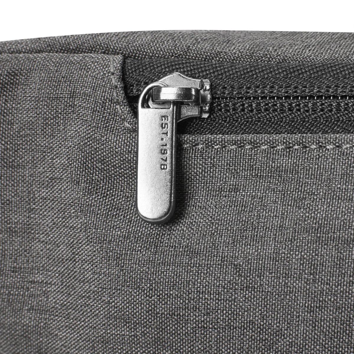 Travelon - Urban Anti-Theft Waistpack - Image 13