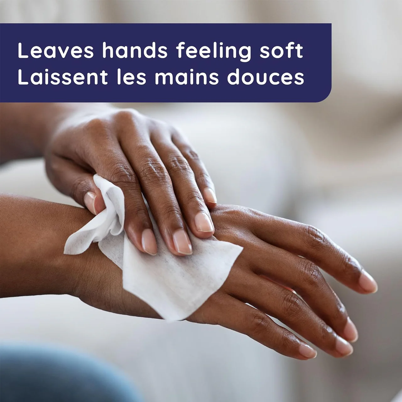 Wet Ones - Hand & Face Wipes with Vitamin E and Aloe | 20 Wipes - Image 2