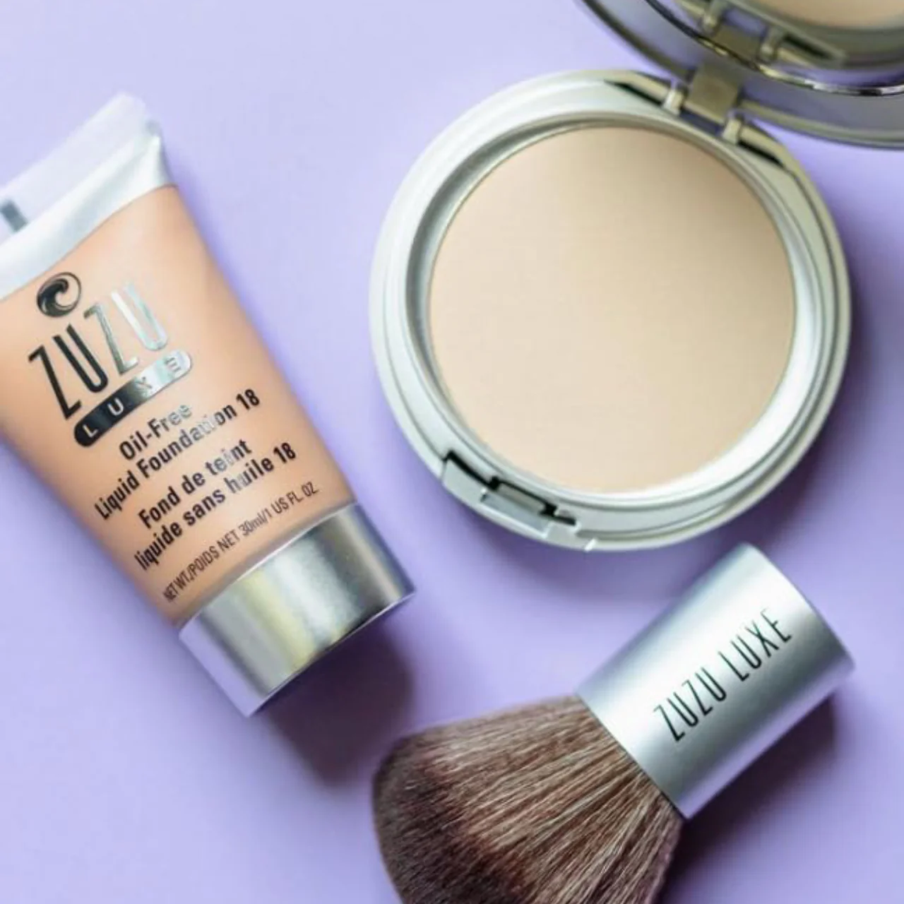 Zuzu Luxe - Oil Free Liquid Foundation, L4 Ivory to Light | 30 mL - Image 3